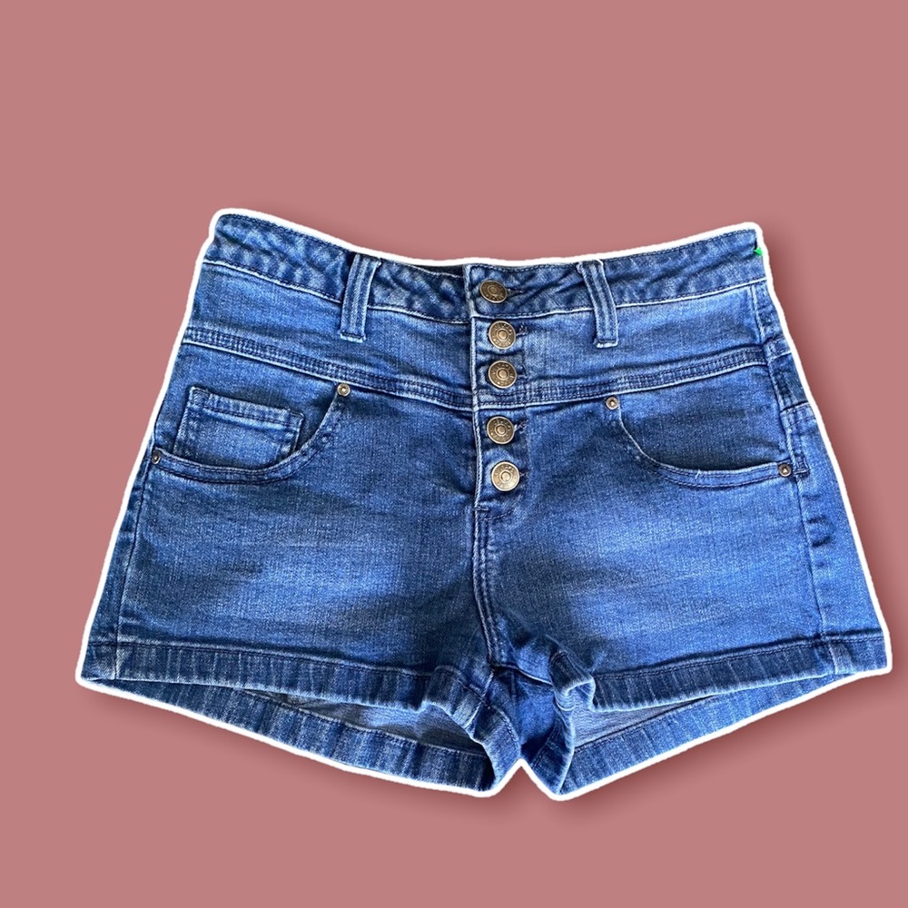 Delila’s Skyler Jean Shorts